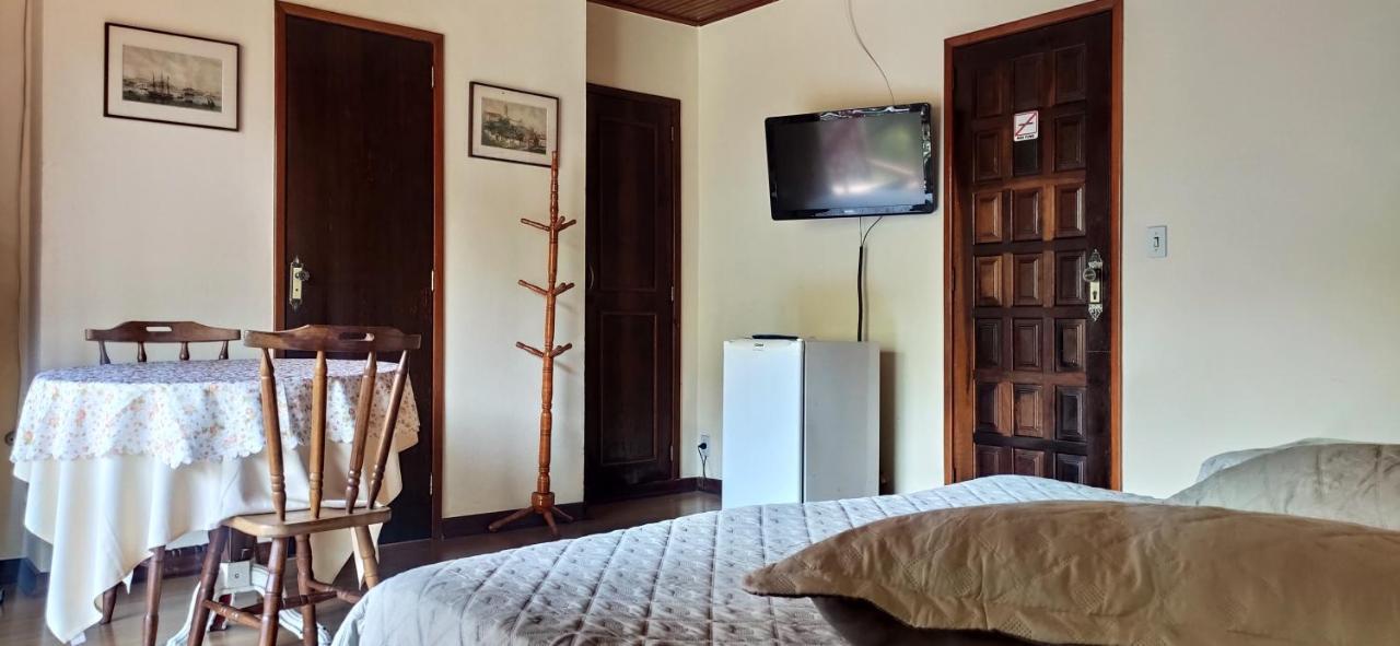 Pousada Taverna Do Golf Teresópolis Екстериор снимка